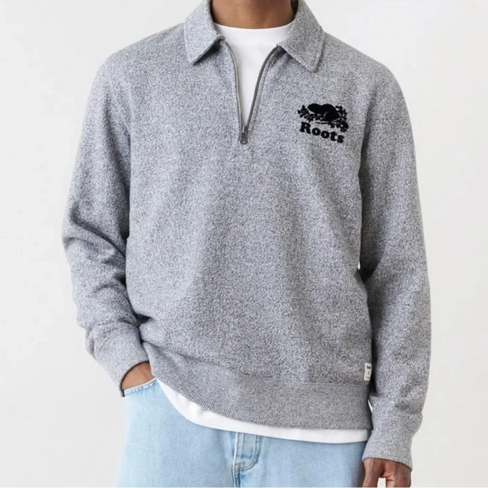 ROOTS Men’s  Heather Gray 1/4 Zip Sweater Size Small